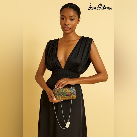 Circus by Sam Edelman Women’s Clutch with Gold Tone Chain Strap - Picture 2 of 13